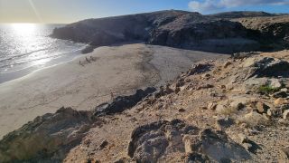 2024-03-Playa_del_Cometa-35.jpg